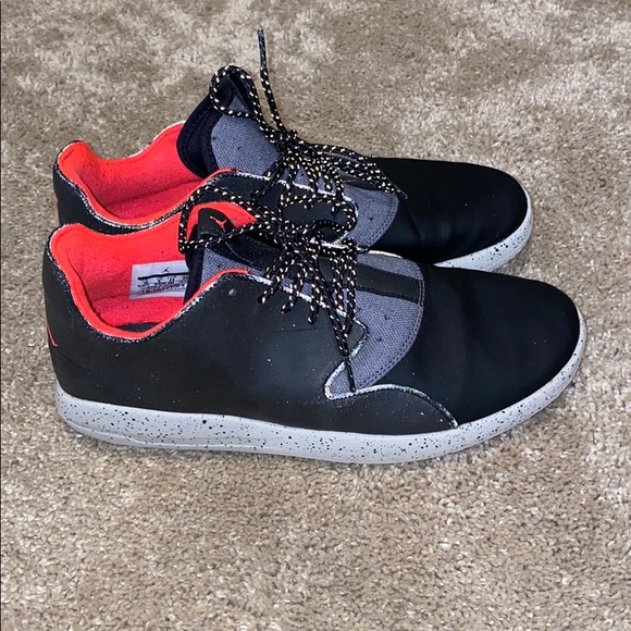 Air Jordan Eclipse “Holiday” Shoe Men’s 10 - Picture 3 of 6